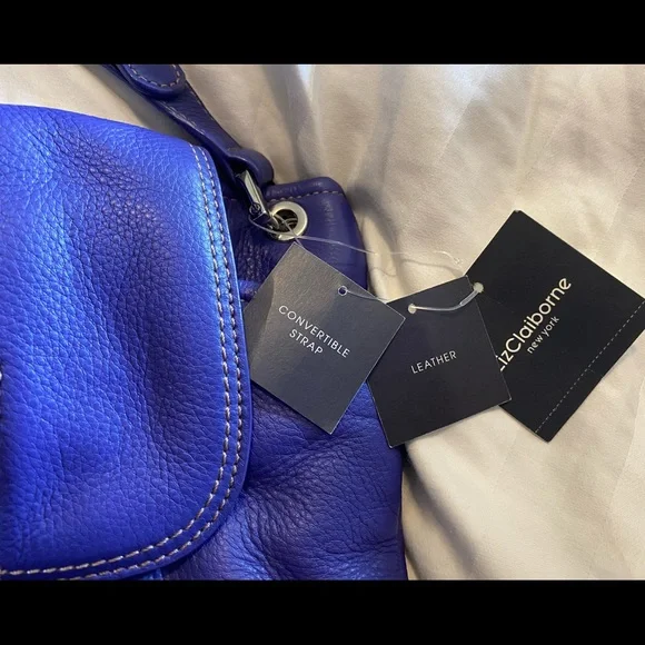 Liz Claiborne Leather purse - Picture 3 of 7